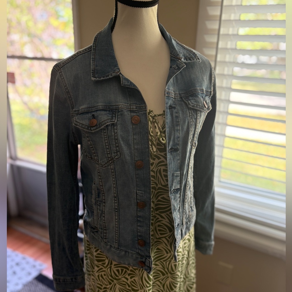 H&M Light Wash Denim Jacket